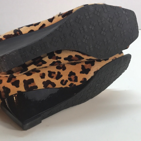 BCBGMaxAzria Leopard Print OpenToe Wedges Size 7 - Picture 6 of 8